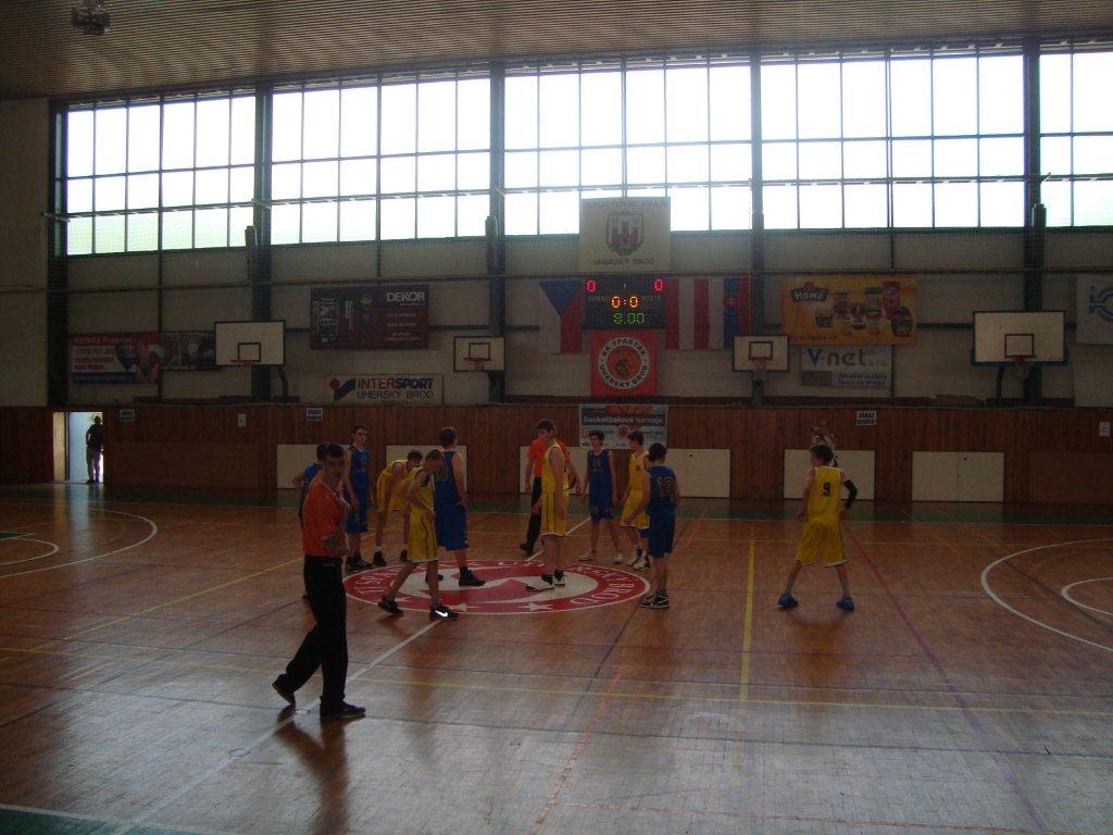 130510 TURNAJ U14 DEKOR 2013 pátek