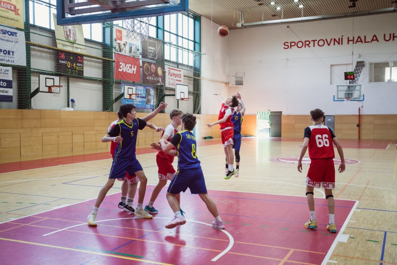 260425 FINAL 4 JML MU15 2. část